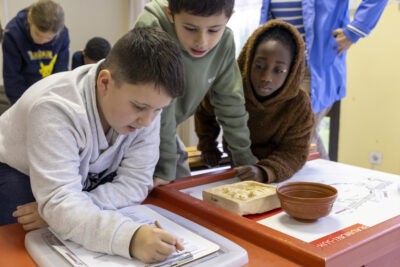 Agrandir l'image 1 sur 12, fenêtre modale